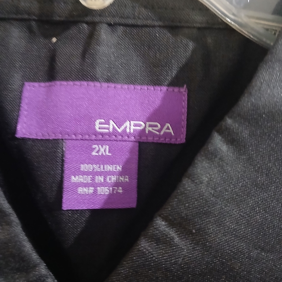 Men's Black Dress Shirt - Picture 2 of 4